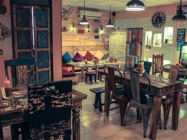 cafes-to-work-in-noida-image1