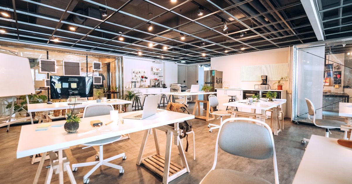 How to Design Coworking Spaces for Productivity and Collaboration?